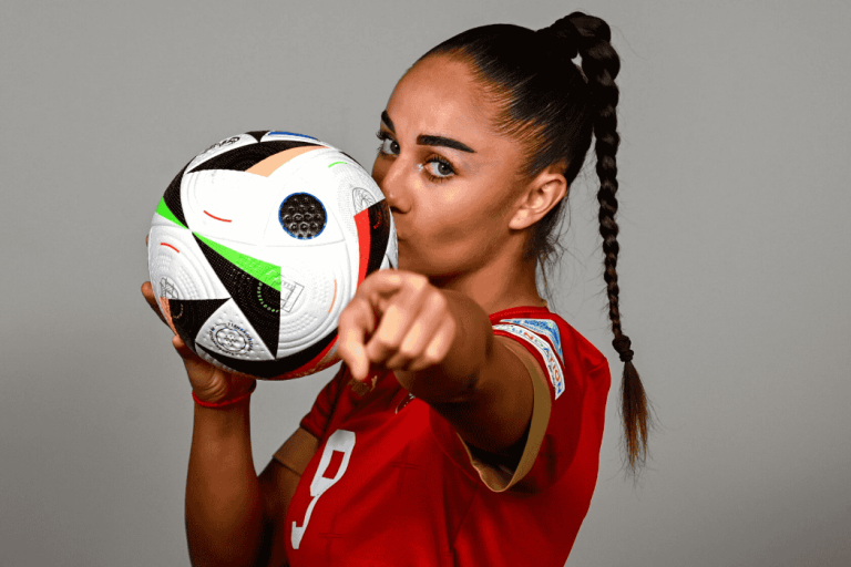 Nina Matejić: Zlatna devojka srpskog fudbala